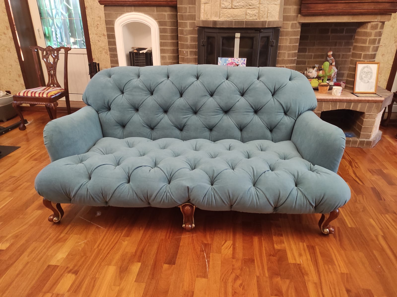 Перетяжка дивана. Тайга