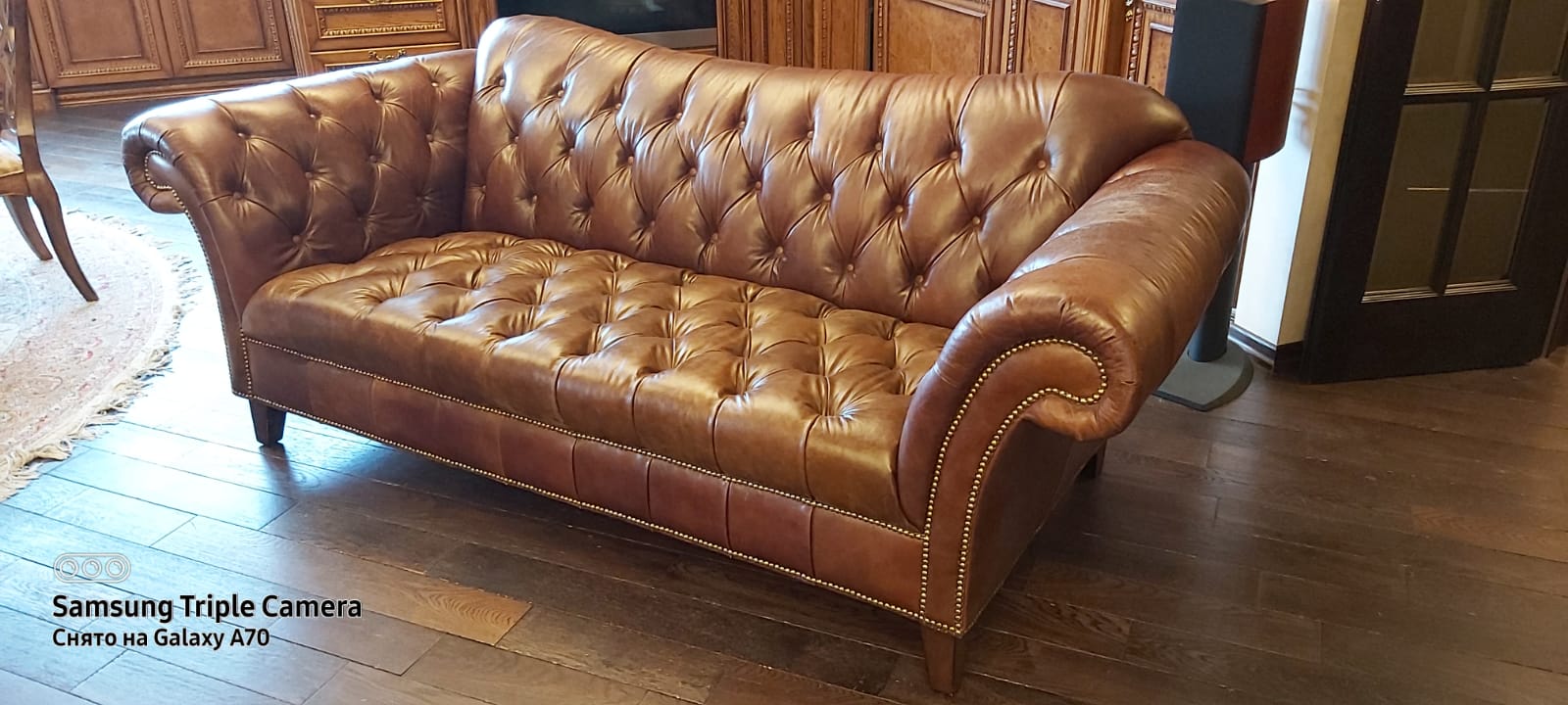 Перетяжка дивана. Тайга